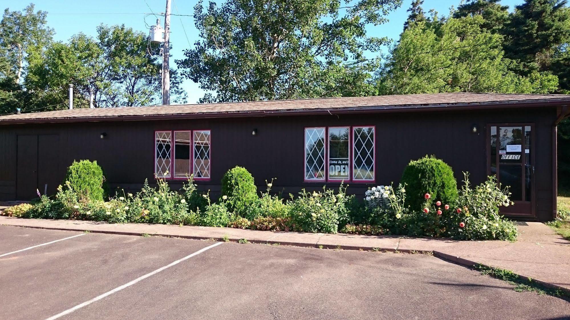 North Rustico Harbour Inn Exterior photo